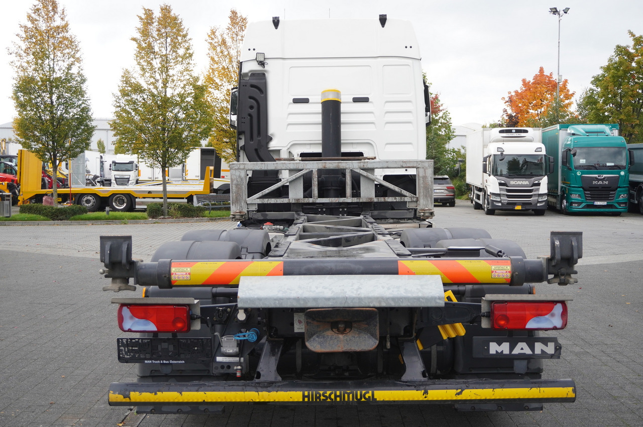 MAN TGX 26.470 6x2 COINTAINERKIPPER HYVA HIRMSCHLING / 200 tho. km! - Camion benne: photos 3 MAN TGX 26.470 6x2 COINTAINERKIPPER HYVA HIRMSCHLING / 200 tho. km! - Camion benne: photos 3