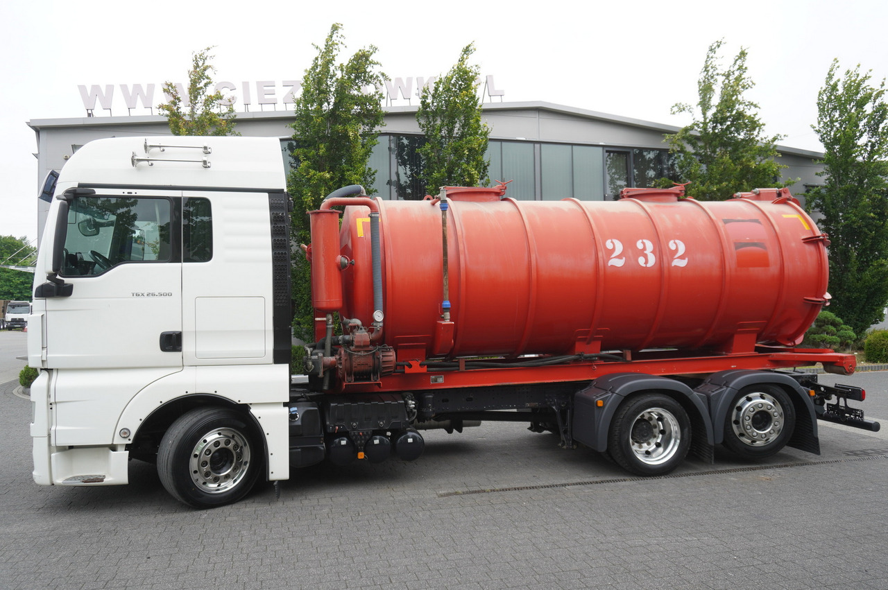 MAN TGX 26.500 / NEW Stal Septic barrel 13000 l / steering 3rd axle - Tonne à lisier: photos 2 MAN TGX 26.500 / NEW Stal Septic barrel 13000 l / steering 3rd axle - Tonne à lisier: photos 2