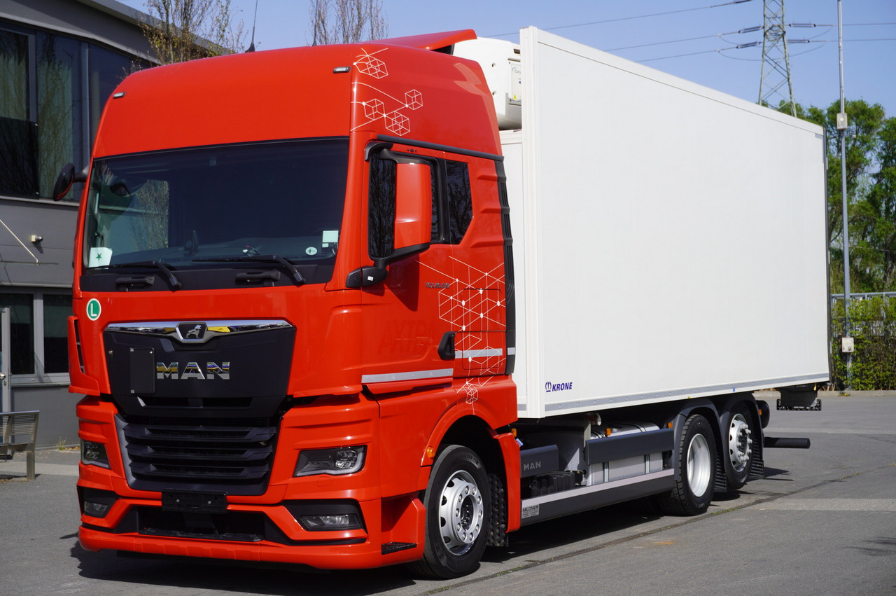 MAN TGX 26.510 / 2022 / New Krone refrigerator bitemperature / Dopplestock / Carrier Supra 1150 MT / 4 units - Camion frigorifique: photos 1 MAN TGX 26.510 / 2022 / New Krone refrigerator bitemperature / Dopplestock / Carrier Supra 1150 MT / 4 units - Camion frigorifique: photos 1