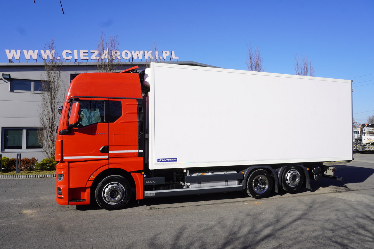 MAN TGX 26.510 / 2022 / New Lamberet refrigerator bitemperature/ Carrier Supra 1150 MT / 4 units - Camion frigorifique: photos 2 MAN TGX 26.510 / 2022 / New Lamberet refrigerator bitemperature/ Carrier Supra 1150 MT / 4 units - Camion frigorifique: photos 2