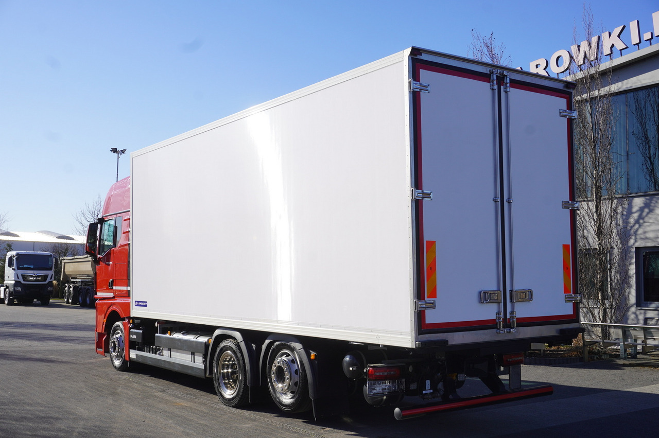 MAN TGX 26.510 / 2022 / New Lamberet refrigerator bitemperature/ Carrier Supra 1150 MT / 4 units - Camion frigorifique: photos 3 MAN TGX 26.510 / 2022 / New Lamberet refrigerator bitemperature/ Carrier Supra 1150 MT / 4 units - Camion frigorifique: photos 3