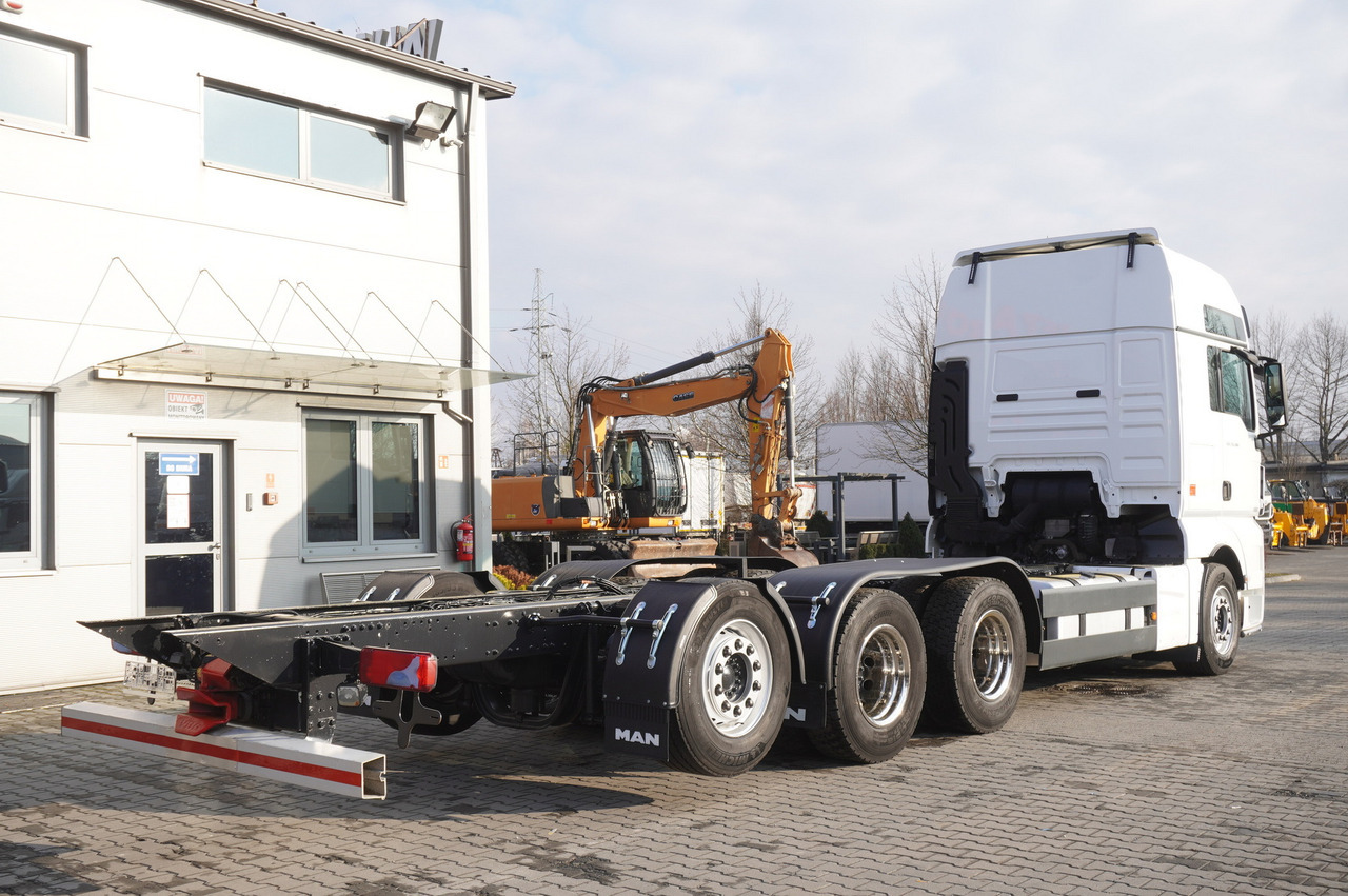MAN TGX 35.580 E6 8x4/4 - 8.8m chassis frame - Châssis cabine: photos 5 MAN TGX 35.580 E6 8x4/4 - 8.8m chassis frame - Châssis cabine: photos 5