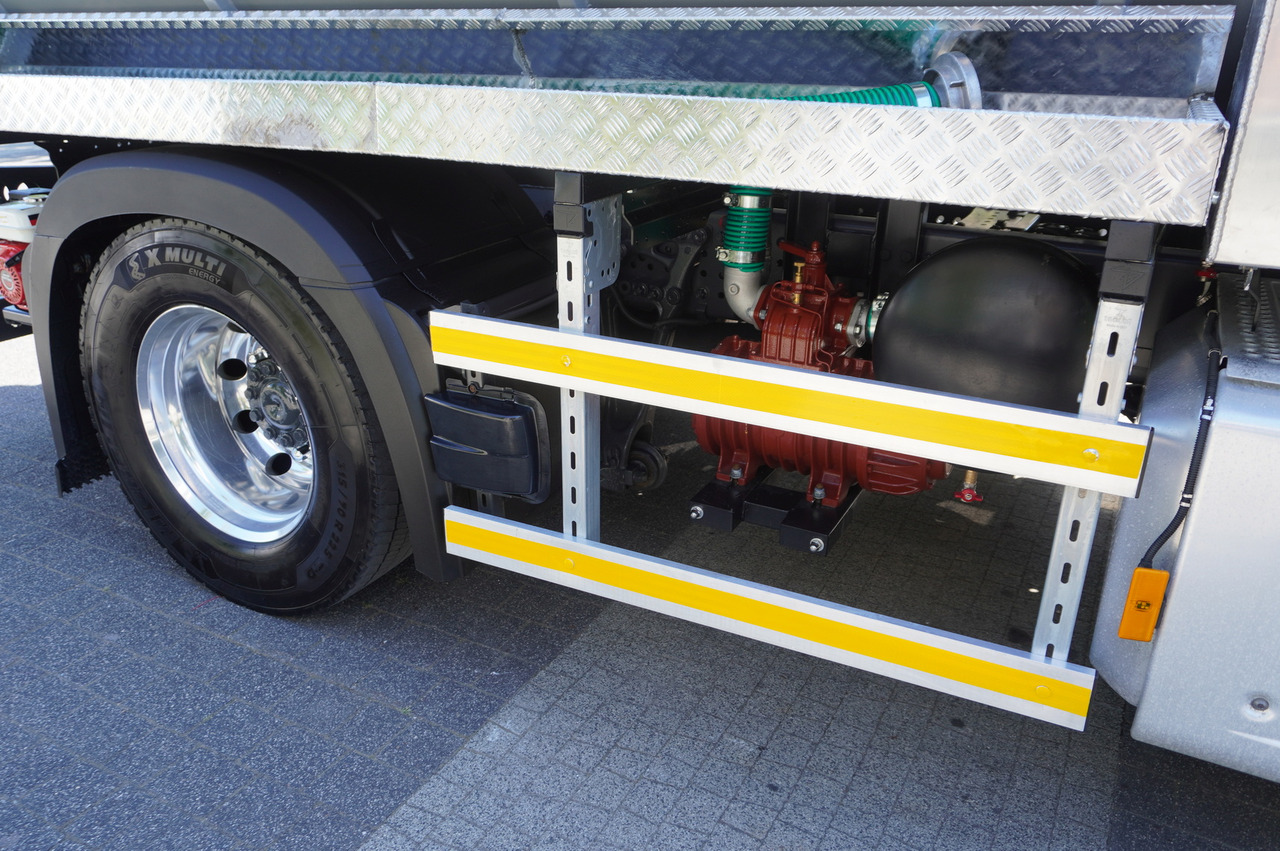 MERCEDES-BENZ Actros 18.35 LS / Body NEW septic tank (08/2025) 11000 l / 280000 kilometers! en crédit-bail MERCEDES-BENZ Actros 18.35 LS / Body NEW septic tank (08/2025) 11000 l / 280000 kilometers!: photos 8