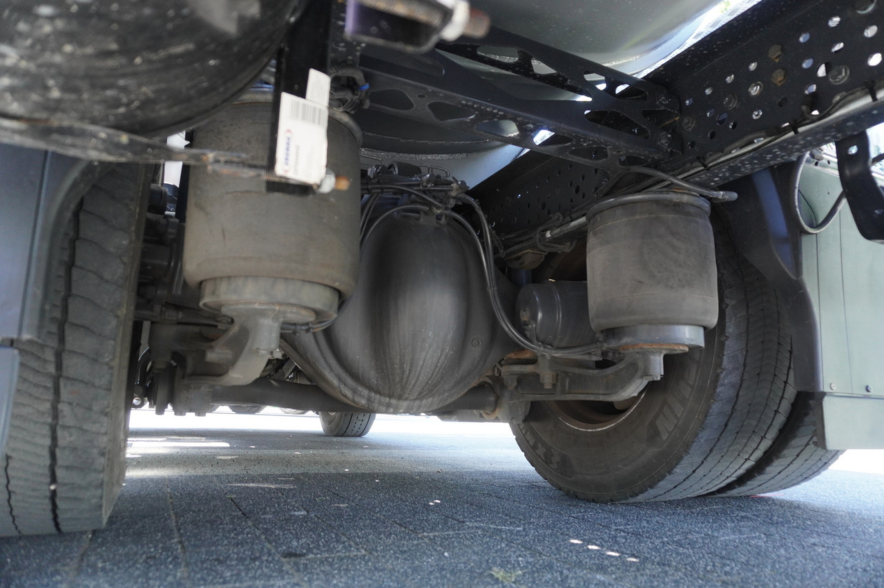 MERCEDES-BENZ Actros 18.35 LS / Body NEW septic tank (08/2025) 11000 l / 280000 kilometers! en crédit-bail MERCEDES-BENZ Actros 18.35 LS / Body NEW septic tank (08/2025) 11000 l / 280000 kilometers!: photos 9