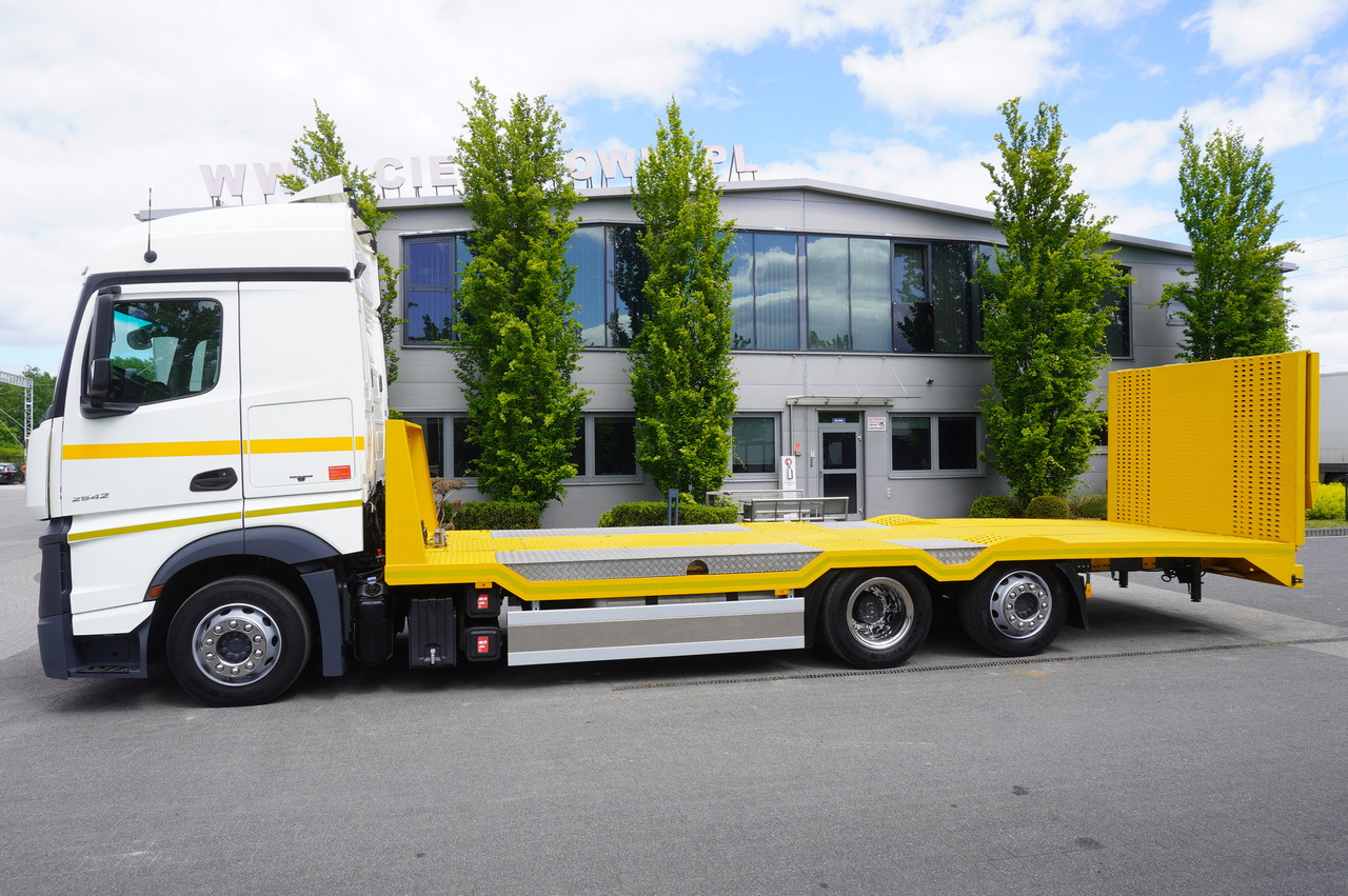 MERCEDES-BENZ Actros 2542 / NEW tow truck / steered 3rd axle - Remorqueuse: photos 3 MERCEDES-BENZ Actros 2542 / NEW tow truck / steered 3rd axle - Remorqueuse: photos 3