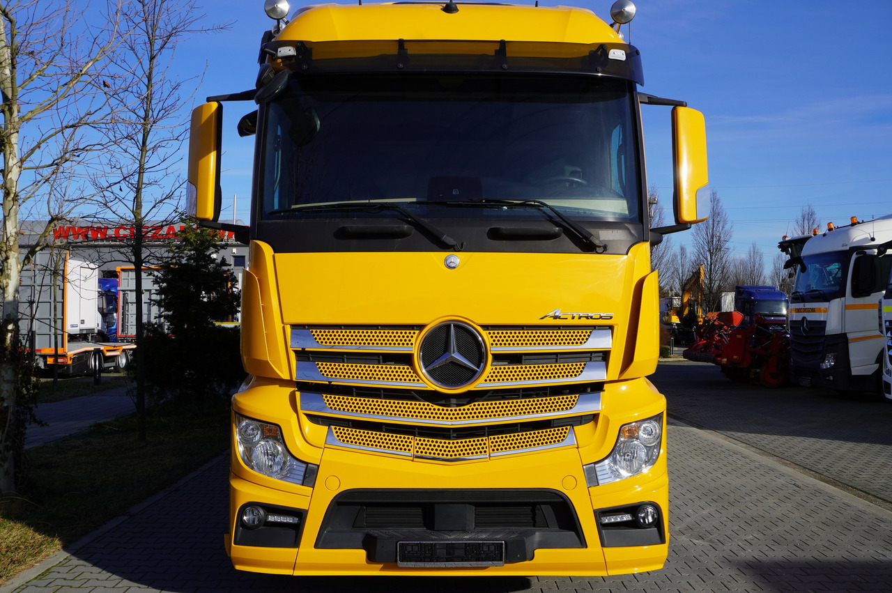 MERCEDES-BENZ Actros 2543 E6 6×2 / Refrigerated truck / ATP/FRC / 20 pallets / 260000 km!!! - Camion frigorifique: photos 4 MERCEDES-BENZ Actros 2543 E6 6×2 / Refrigerated truck / ATP/FRC / 20 pallets / 260000 km!!! - Camion frigorifique: photos 4