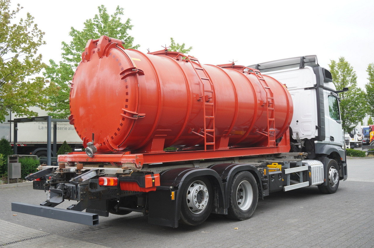 MERCEDES-BENZ Actros 2545 6 × 2 MP5 / NEW septic barrel 13000 L - Camion citerne: photos 4 MERCEDES-BENZ Actros 2545 6 × 2 MP5 / NEW septic barrel 13000 L - Camion citerne: photos 4