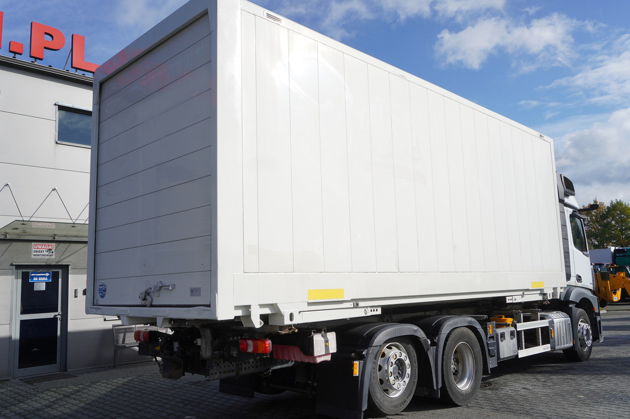 MERCEDES-BENZ Actros 2545 MP5 / KRONE 18 EPAL box body / ADR AT - Camion frigorifique: photos 2 MERCEDES-BENZ Actros 2545 MP5 / KRONE 18 EPAL box body / ADR AT - Camion frigorifique: photos 2