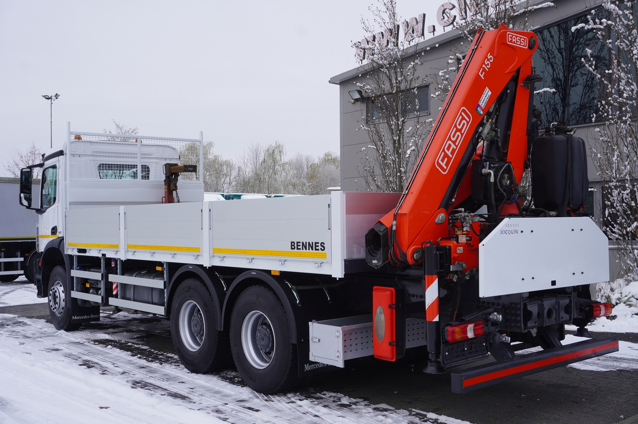 MERCEDES-BENZ Arocs 2633 flatbed truck / Crane FASSI F155A.0.23 / REMOTE CONTROL / 230,000 km - Camion plateau, Camion grue: photos 3 MERCEDES-BENZ Arocs 2633 flatbed truck / Crane FASSI F155A.0.23 / REMOTE CONTROL / 230,000 km - Camion plateau, Camion grue: photos 3