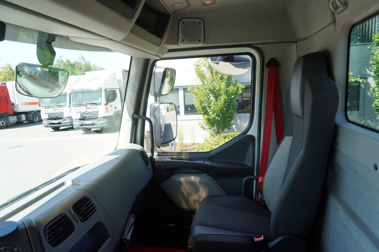 RENAULT C320 P 4x2 / FASSI crane 6.2 T / range 10 m / Flatbed 15 EPAL / 50 tho. km! en crédit-bail RENAULT C320 P 4x2 / FASSI crane 6.2 T / range 10 m / Flatbed 15 EPAL / 50 tho. km!: photos 18 RENAULT C320 P 4x2 / FASSI crane 6.2 T / range 10 m / Flatbed 15 EPAL / 50 tho. km! en crédit-bail RENAULT C320 P 4x2 / FASSI crane 6.2 T / range 10 m / Flatbed 15 EPAL / 50 tho. km!: photos 18