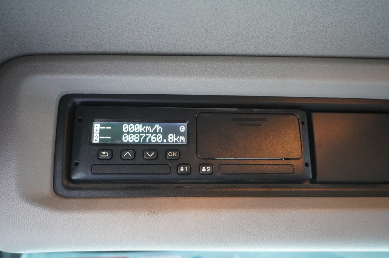 SCANIA P410 XT 8x4 / 80 tho. km!!! / SCHWING-STATTER AM 9 FHC 9 m3 concrete mixer - Camion malaxeur: photos 2 SCANIA P410 XT 8x4 / 80 tho. km!!! / SCHWING-STATTER AM 9 FHC 9 m3 concrete mixer - Camion malaxeur: photos 2