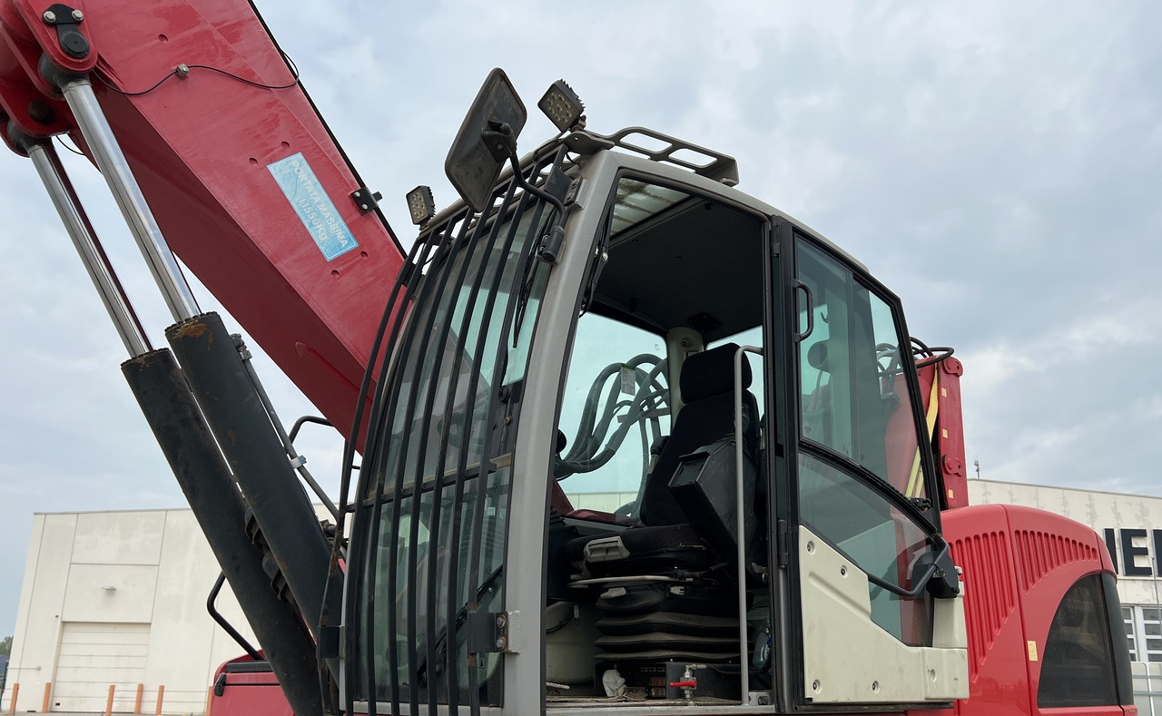 Solmec EXP 5035 / 6050 mth ! / 37t material handler - Pelle sur pneus: photos 5 Solmec EXP 5035 / 6050 mth ! / 37t material handler - Pelle sur pneus: photos 5