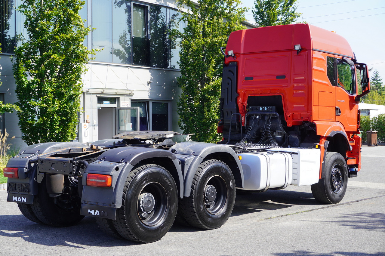 MAN TGS 33.510 tractor unit / 6x4 / Sleeper cab - Tracteur routier: photos 3 MAN TGS 33.510 tractor unit / 6x4 / Sleeper cab - Tracteur routier: photos 3