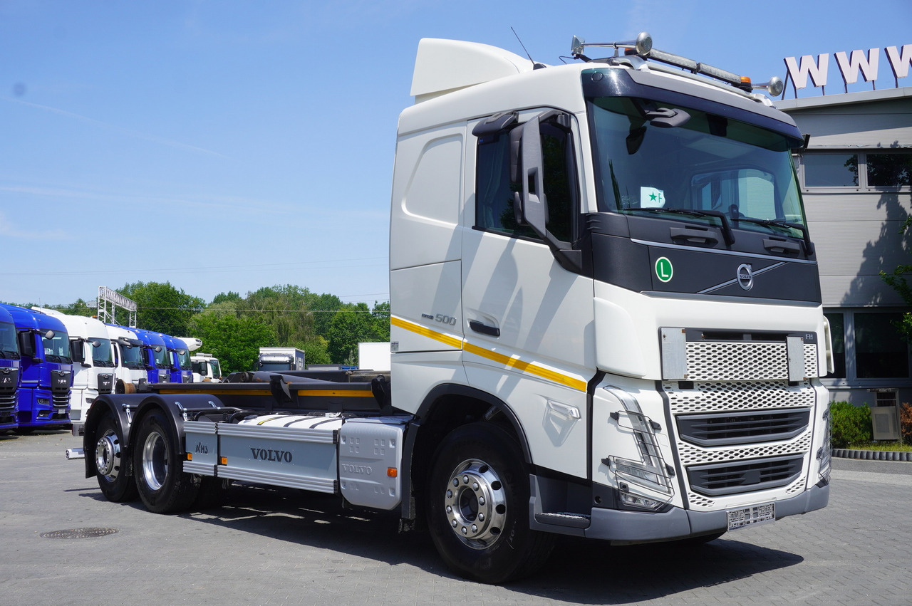 VOLVO FH 500 / VDL hooklift 21 tons / 2022 / steering 3d axle / 2 units - Camion ampliroll: photos 3 VOLVO FH 500 / VDL hooklift 21 tons / 2022 / steering 3d axle / 2 units - Camion ampliroll: photos 3