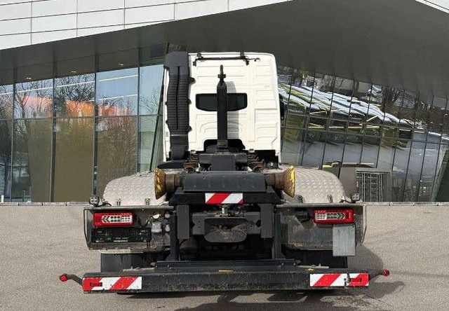 VOLVO FM 460 6X2*4 / HIAB ULT21S61 hooklift / 50 tho. km! / 2022 - Camion ampliroll: photos 5 VOLVO FM 460 6X2*4 / HIAB ULT21S61 hooklift / 50 tho. km! / 2022 - Camion ampliroll: photos 5