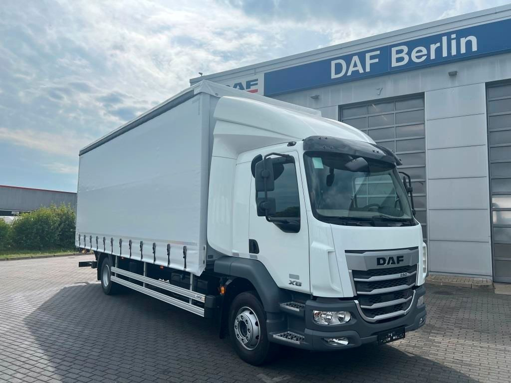 DAF XB 290 FA 16t Junge Curtainsider LBW 1.5 to. AHK - Camion à rideaux coulissants: photos 1 DAF XB 290 FA 16t Junge Curtainsider LBW 1.5 to. AHK - Camion à rideaux coulissants: photos 1