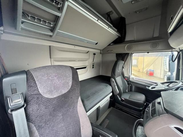 DAF XF 480 FT SSC Retarder Standklima 2xTank 1.185L - Tracteur routier: photos 3 DAF XF 480 FT SSC Retarder Standklima 2xTank 1.185L - Tracteur routier: photos 3