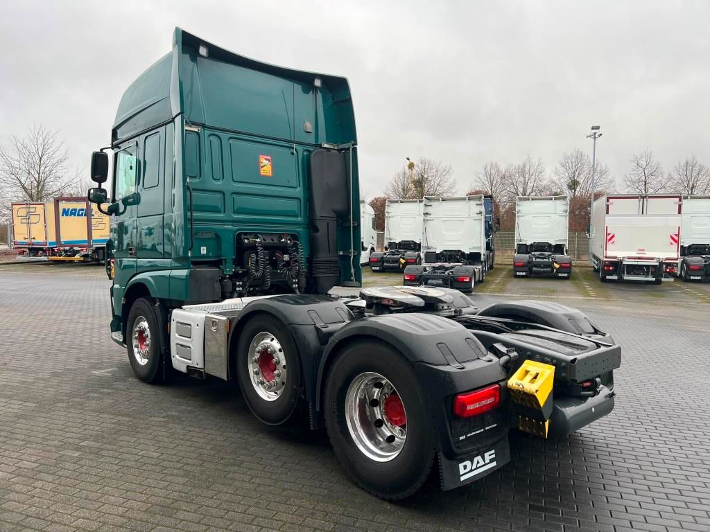 DAF XF 530 SSC FTG Liftlenkachse Retarder Standklima - Tracteur routier: photos 3 DAF XF 530 SSC FTG Liftlenkachse Retarder Standklima - Tracteur routier: photos 3