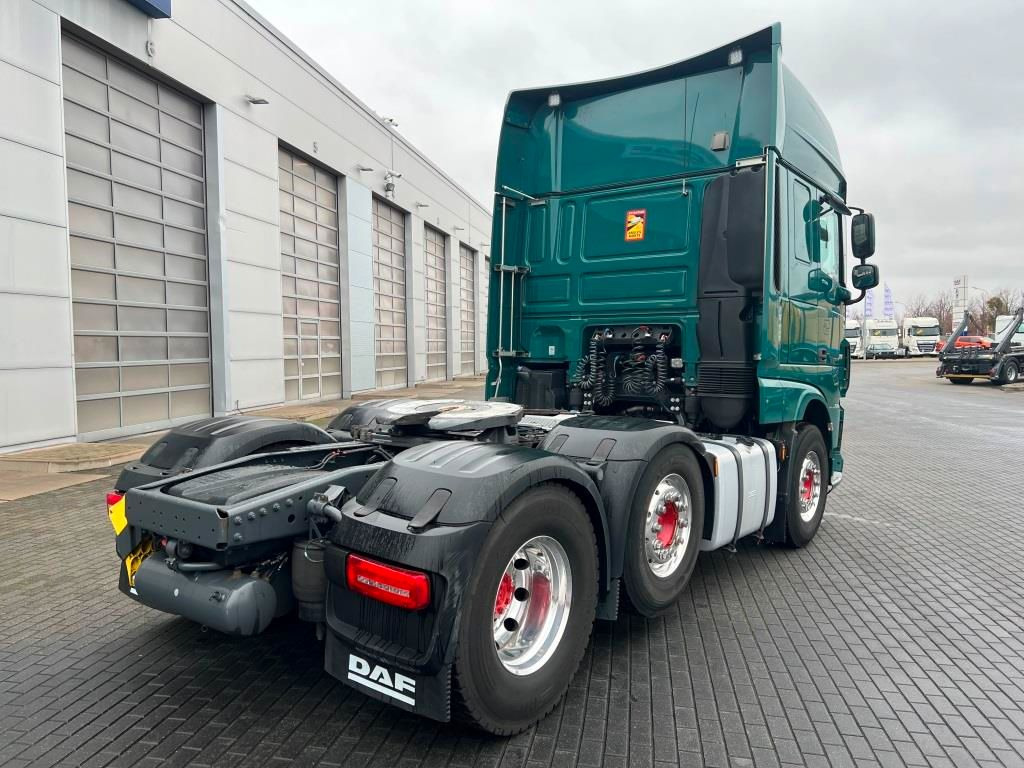 DAF XF 530 SSC FTG Liftlenkachse Retarder Standklima - Tracteur routier: photos 4 DAF XF 530 SSC FTG Liftlenkachse Retarder Standklima - Tracteur routier: photos 4