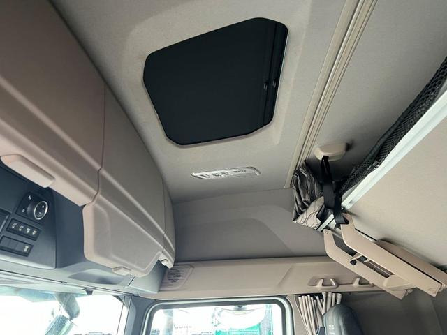 DAF XFn 480 FT Intarder 2xTank 1.105 L Vollspoiler - Tracteur routier: photos 5 DAF XFn 480 FT Intarder 2xTank 1.105 L Vollspoiler - Tracteur routier: photos 5