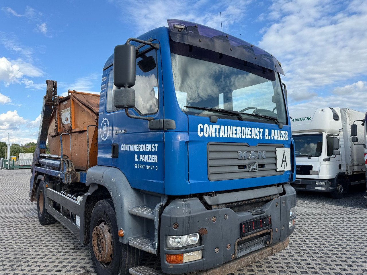 MAN TGA 18,360 - Camion benne: photos 1 MAN TGA 18,360 - Camion benne: photos 1