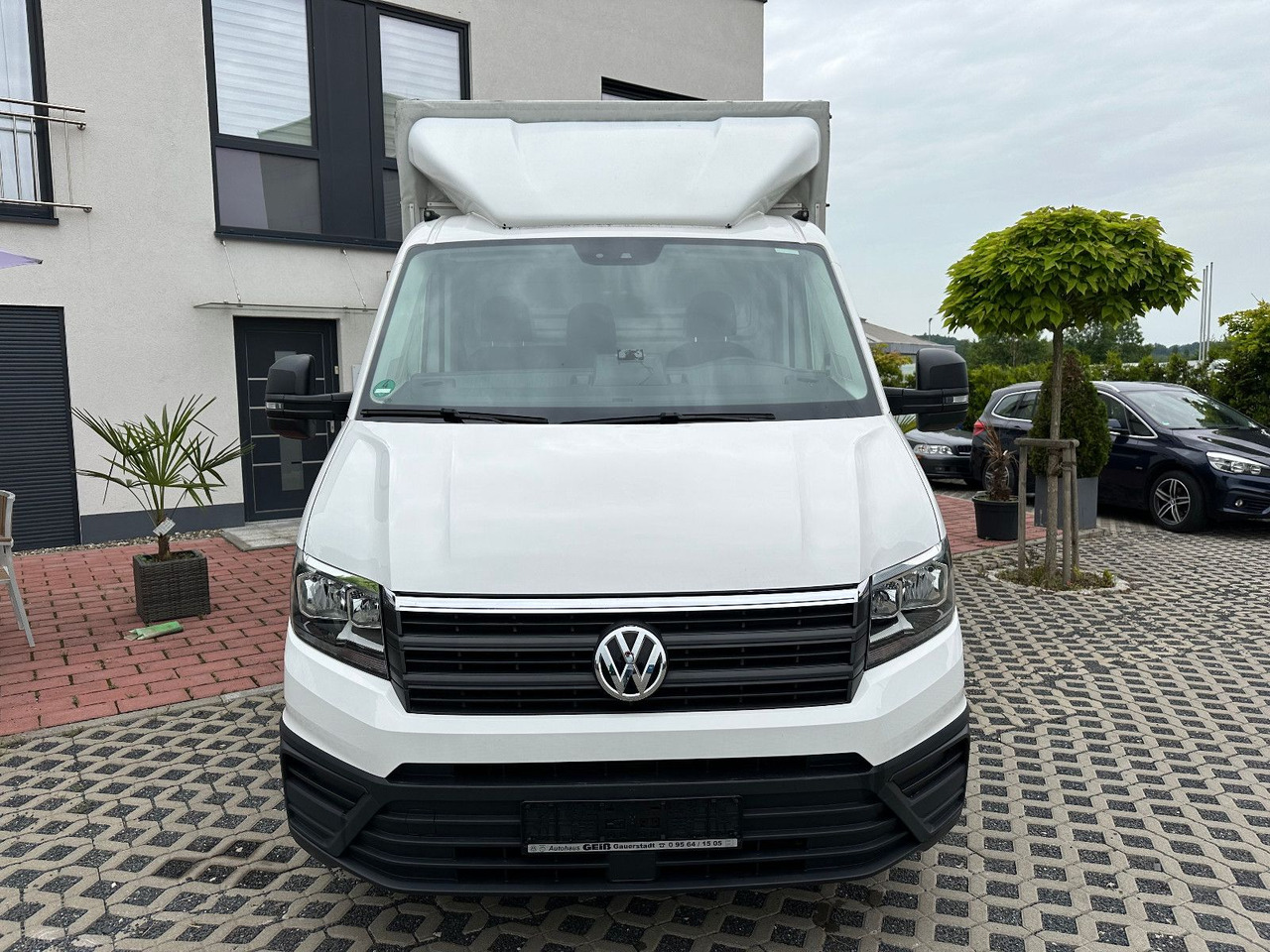 Volkswagen Crafter 50 Pritsche Plane 5-Tonne Volkswagen Crafter 50 Pritsche Plane 5-Tonne - Utilitaire rideaux coulissants (PLSC): photos 3 Volkswagen Crafter 50 Pritsche Plane 5-Tonne Volkswagen Crafter 50 Pritsche Plane 5-Tonne - Utilitaire rideaux coulissants (PLSC): photos 3