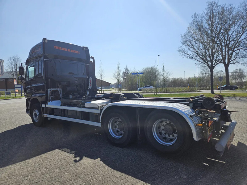 DAF CF 460 6X2 | 10 tyres | Hyva 22.57.S | Euro 6 | Retarder - Camion ampliroll: photos 3 DAF CF 460 6X2 | 10 tyres | Hyva 22.57.S | Euro 6 | Retarder - Camion ampliroll: photos 3