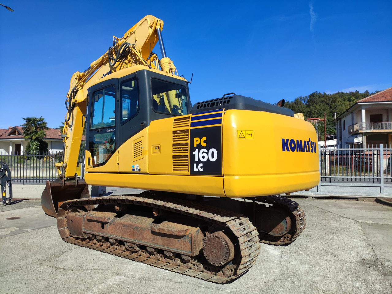 KOMATSU PC160LC-7 - Pelle sur chenille: photos 4 KOMATSU PC160LC-7 - Pelle sur chenille: photos 4