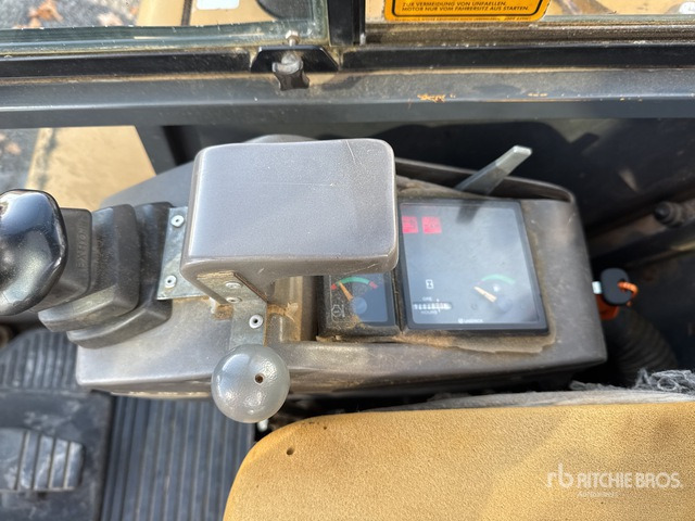 2000 Case 31 Maxi Mini Excavator: <6.6t - Mini pelle: photos 5 2000 Case 31 Maxi Mini Excavator: <6.6t - Mini pelle: photos 5