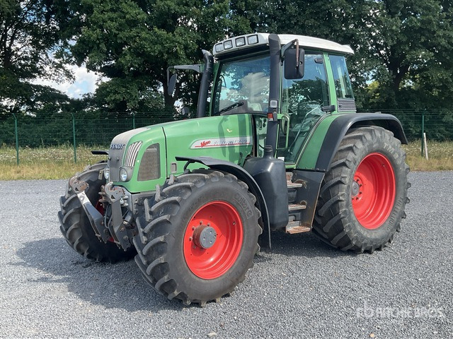 2001 Fendt Favorit 712 Vario 4WD Tractor - Tracteur agricole: photos 1 2001 Fendt Favorit 712 Vario 4WD Tractor - Tracteur agricole: photos 1