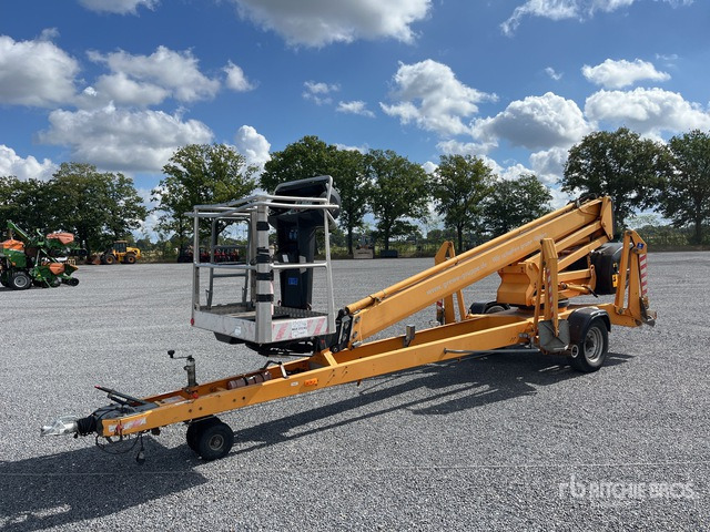 2013 Dino 210XT Towable Lift - Nacelle sur remorque: photos 1 2013 Dino 210XT Towable Lift - Nacelle sur remorque: photos 1
