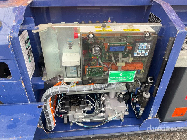 2017 PB Lifttechnik S131-19E 4x4 Electric Scissor Lift - Nacelle ciseaux: photos 5 2017 PB Lifttechnik S131-19E 4x4 Electric Scissor Lift - Nacelle ciseaux: photos 5