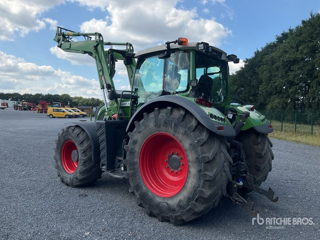 2020 Fendt 724 Vario S4 Profi 4WD Tractor - Tracteur agricole: photos 3 2020 Fendt 724 Vario S4 Profi 4WD Tractor - Tracteur agricole: photos 3