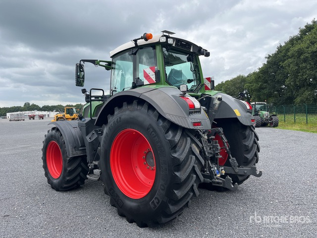 2020 Fendt 824 Vario Profi Plus 4WD Tractor - Tracteur agricole: photos 4 2020 Fendt 824 Vario Profi Plus 4WD Tractor - Tracteur agricole: photos 4