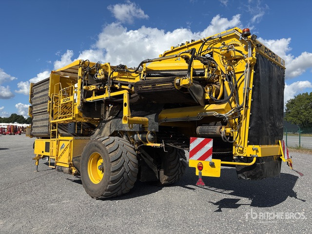 2022 ROPA Keiler 2 Pull Type 2 Row Potato Harvester - Arracheuse de pommes de terre: photos 3 2022 ROPA Keiler 2 Pull Type 2 Row Potato Harvester - Arracheuse de pommes de terre: photos 3