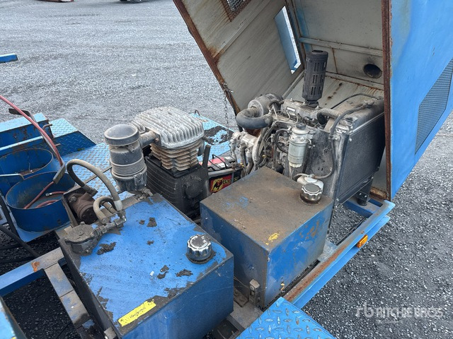 2010 Richard Rupprecht GmbH 230-RW Asphalt Distributor Trailer - Autre matériel: photos 5 2010 Richard Rupprecht GmbH 230-RW Asphalt Distributor Trailer - Autre matériel: photos 5