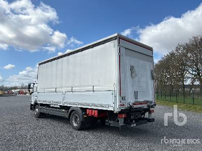 MERCEDES-BENZ ATEGO 1524L - Camion à rideaux coulissants: photos 2 MERCEDES-BENZ ATEGO 1524L - Camion à rideaux coulissants: photos 2