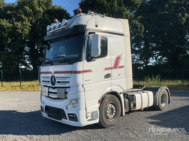 2015 Mercedes-Benz Actros 1845LS 4x2 S/A S/A Sleeper Truck Tractor - Tracteur routier: photos 1 2015 Mercedes-Benz Actros 1845LS 4x2 S/A S/A Sleeper Truck Tractor - Tracteur routier: photos 1