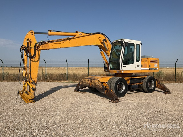 1995 Liebherr A902 Litronic Wheel Excavator - Pelle sur pneus: photos 2 1995 Liebherr A902 Litronic Wheel Excavator - Pelle sur pneus: photos 2