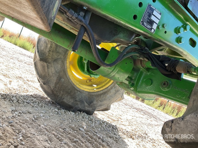 2005 John Deere 6420 4WD Tractor - Tracteur agricole: photos 4 2005 John Deere 6420 4WD Tractor - Tracteur agricole: photos 4
