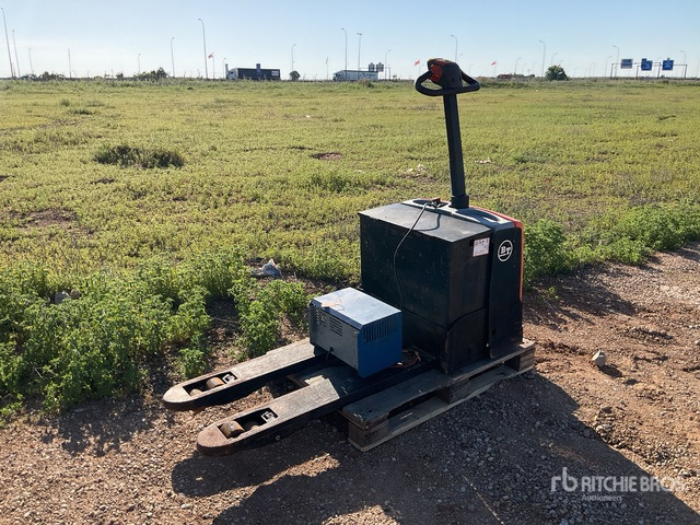 2006 BT TW20AC Electric Pallet Jack - Transpalette: photos 1 2006 BT TW20AC Electric Pallet Jack - Transpalette: photos 1