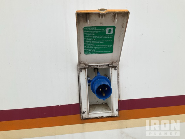 2010 Fiat/Mc Louis Ducato/P700 - Camping-car intégral: photos 4 2010 Fiat/Mc Louis Ducato/P700 - Camping-car intégral: photos 4