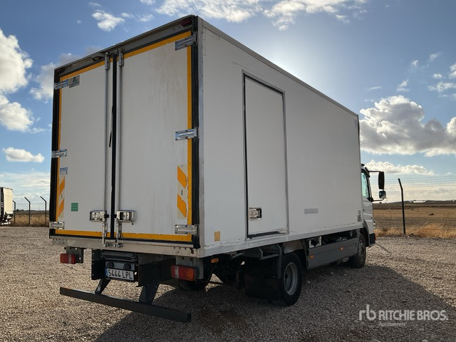 2012 Mercedes-Benz Atego 1018 4x2 Refrigerated Truck - Camion frigorifique: photos 4 2012 Mercedes-Benz Atego 1018 4x2 Refrigerated Truck - Camion frigorifique: photos 4