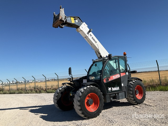 2014 Bobcat TL470 Telehandler - Chariot télescopique: photos 2 2014 Bobcat TL470 Telehandler - Chariot télescopique: photos 2