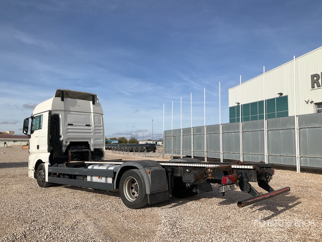 2016 MAN TGX18.440 4x2 Sleeper Container Truck - Camion porte-conteneur/ Caisse mobile: photos 3 2016 MAN TGX18.440 4x2 Sleeper Container Truck - Camion porte-conteneur/ Caisse mobile: photos 3