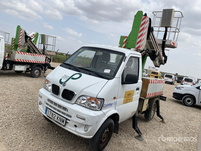 2017 DFSK C31 2018 Comet 10 m on 4x2 Bucket Truck - Camion avec nacelle: photos 1 2017 DFSK C31 2018 Comet 10 m on 4x2 Bucket Truck - Camion avec nacelle: photos 1
