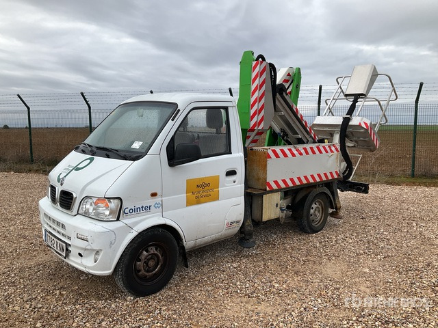 2017 DFSK C31 2018 Comet 10 m on 4x2 Bucket Truck - Camion avec nacelle: photos 3 2017 DFSK C31 2018 Comet 10 m on 4x2 Bucket Truck - Camion avec nacelle: photos 3