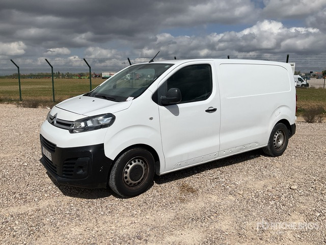 2019 Citroen Jumpy HDI Cargo Van - Fourgonnette: photos 1 2019 Citroen Jumpy HDI Cargo Van - Fourgonnette: photos 1