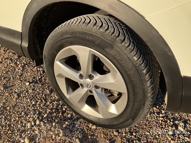 2019 Nissan Qashqai Automobile - SUV: photos 4 2019 Nissan Qashqai Automobile - SUV: photos 4