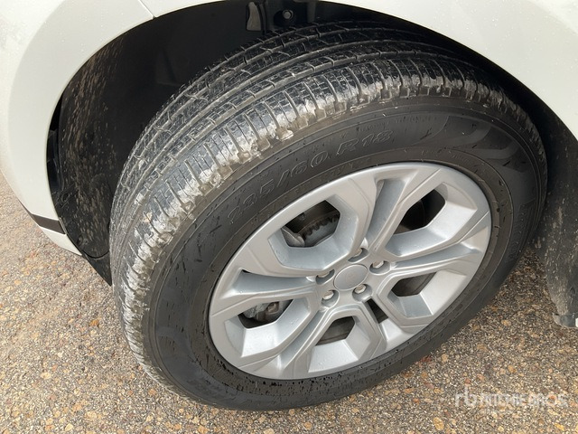 2020 Land Rover Range Rover Evoque D150S SUV - SUV: photos 3 2020 Land Rover Range Rover Evoque D150S SUV - SUV: photos 3